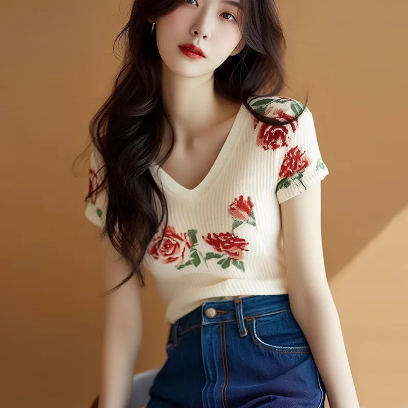 Blusa Feminina Bege de Tricô c - Embroidery Rose avaliação e preço